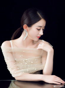 赵丽颖监狱服造型首曝光，重塑荧幕形象，展现多面魅力