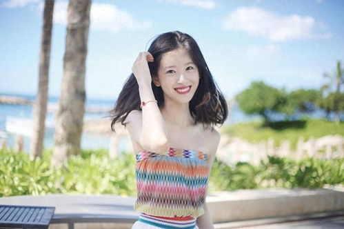 57岁伊能静生图惊艳路人，岁月不敌青春的魅力