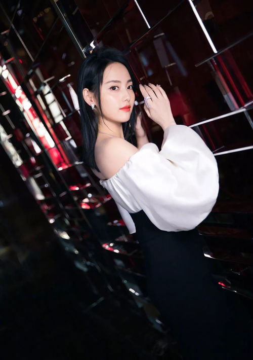 郭晓婷疑虑，一次性内裤上的霉斑之谜