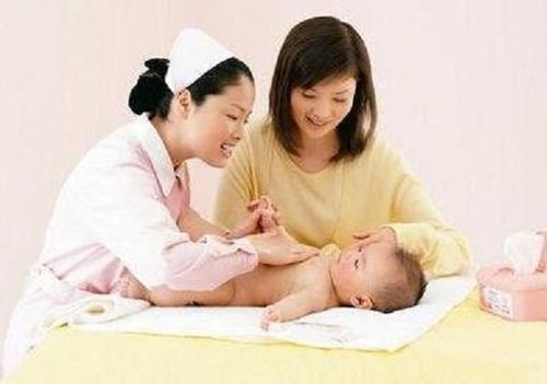 月嫂与75度酒精，为婴儿洗鼻的温馨故事