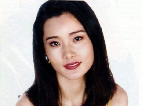 何赛飞，岁月从不败美人