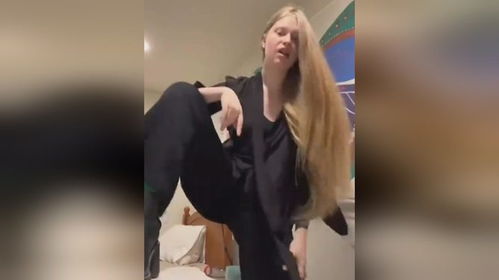 马斯克遭变性女儿猛烈抨击，一场网络风波的深度解析
