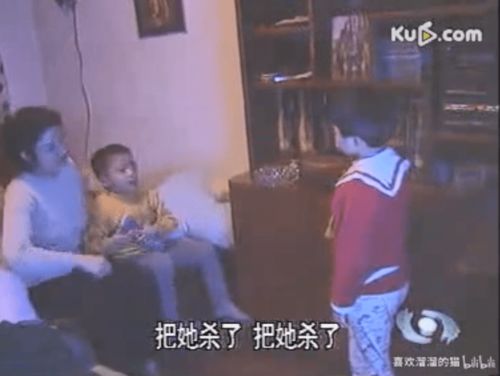 戚薇二胎产子画面曝光，幸福家庭的再次添丁